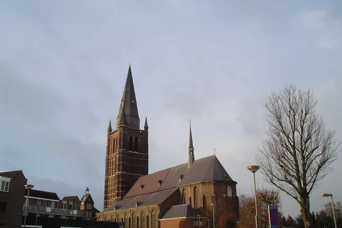 De Sint-Lambertuskerk in Nederweert